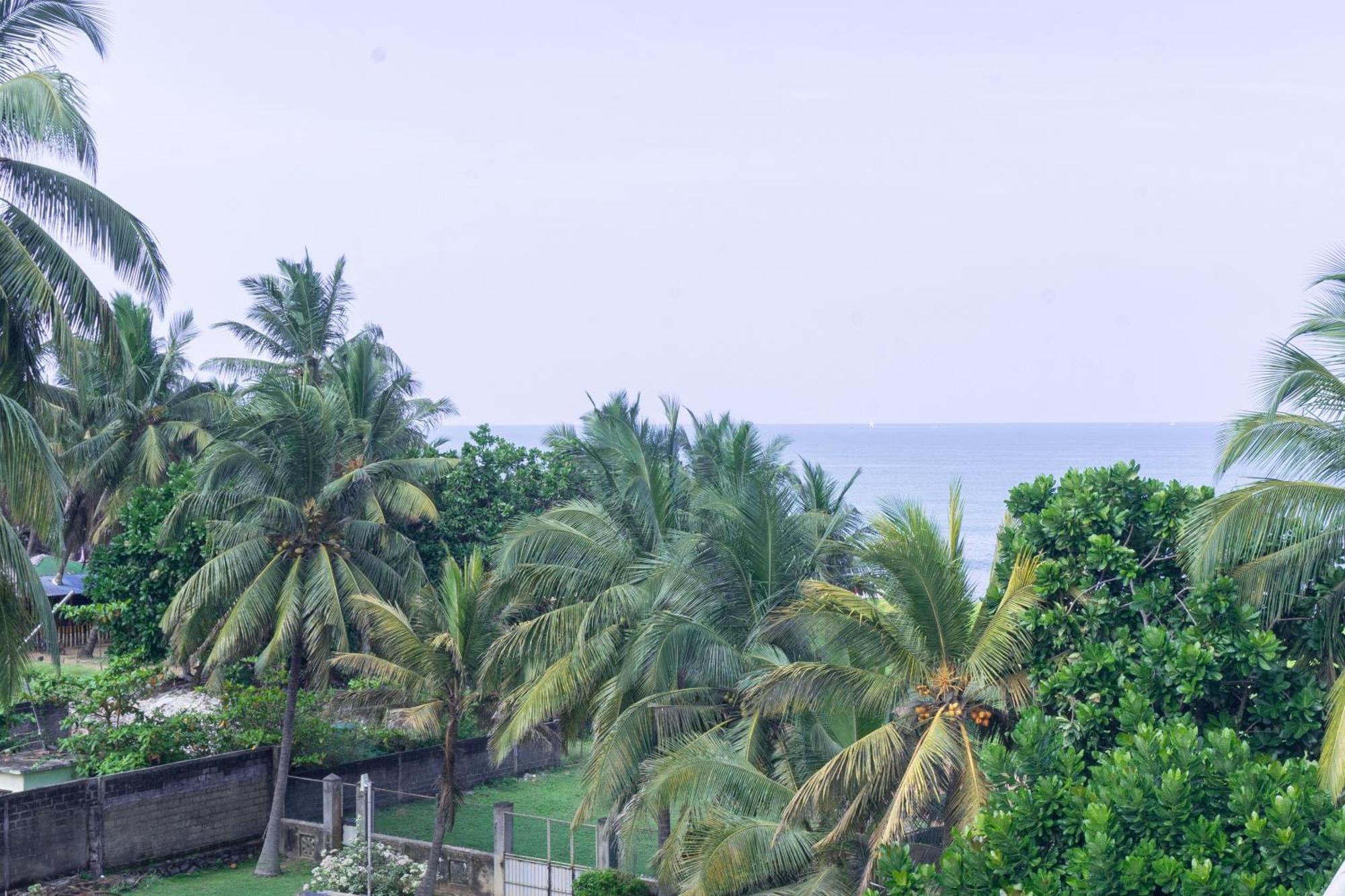 Blumarine Guest House Negombo Eksteriør billede